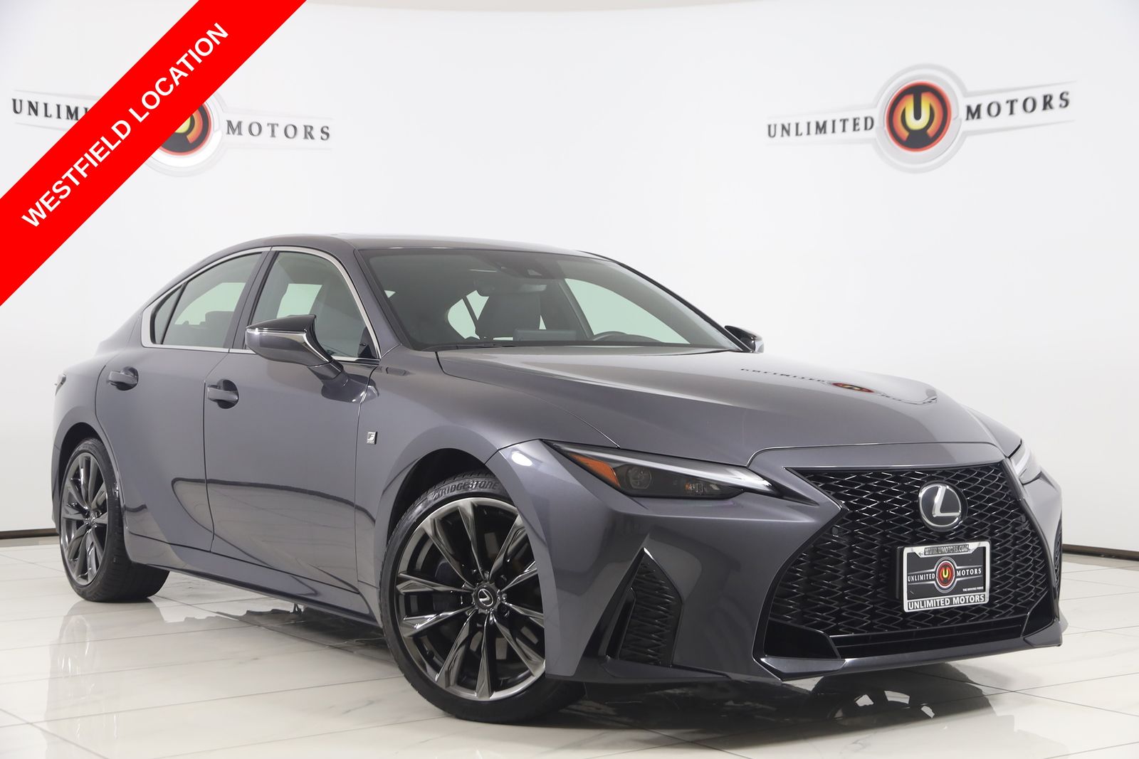 2024 Lexus IS Gris Sedán Tracción en las cuatro ruedas 6 velocidades Automática