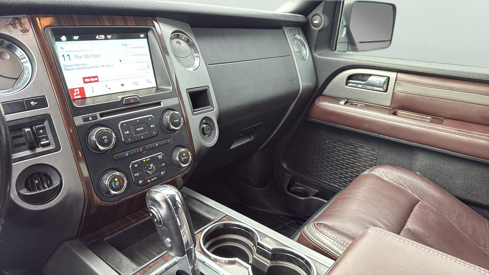 Used Car 2016 Ford Expedition  Platinum For Sale Under $20,000 In Austin, Texas