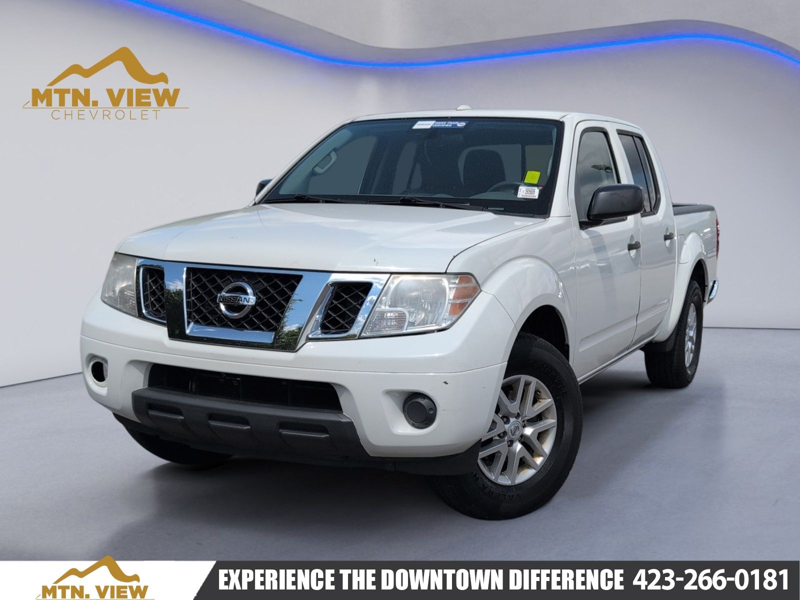 Glacier White 2016 Nissan Frontier Pickup Truck 4X2 5-Speed Automatic Overdrive