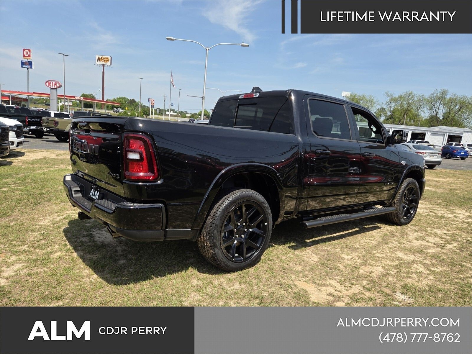 New 2026 Diamond Black Crystal Pearl-Coat Exterior Paint RAM Laramie image 13