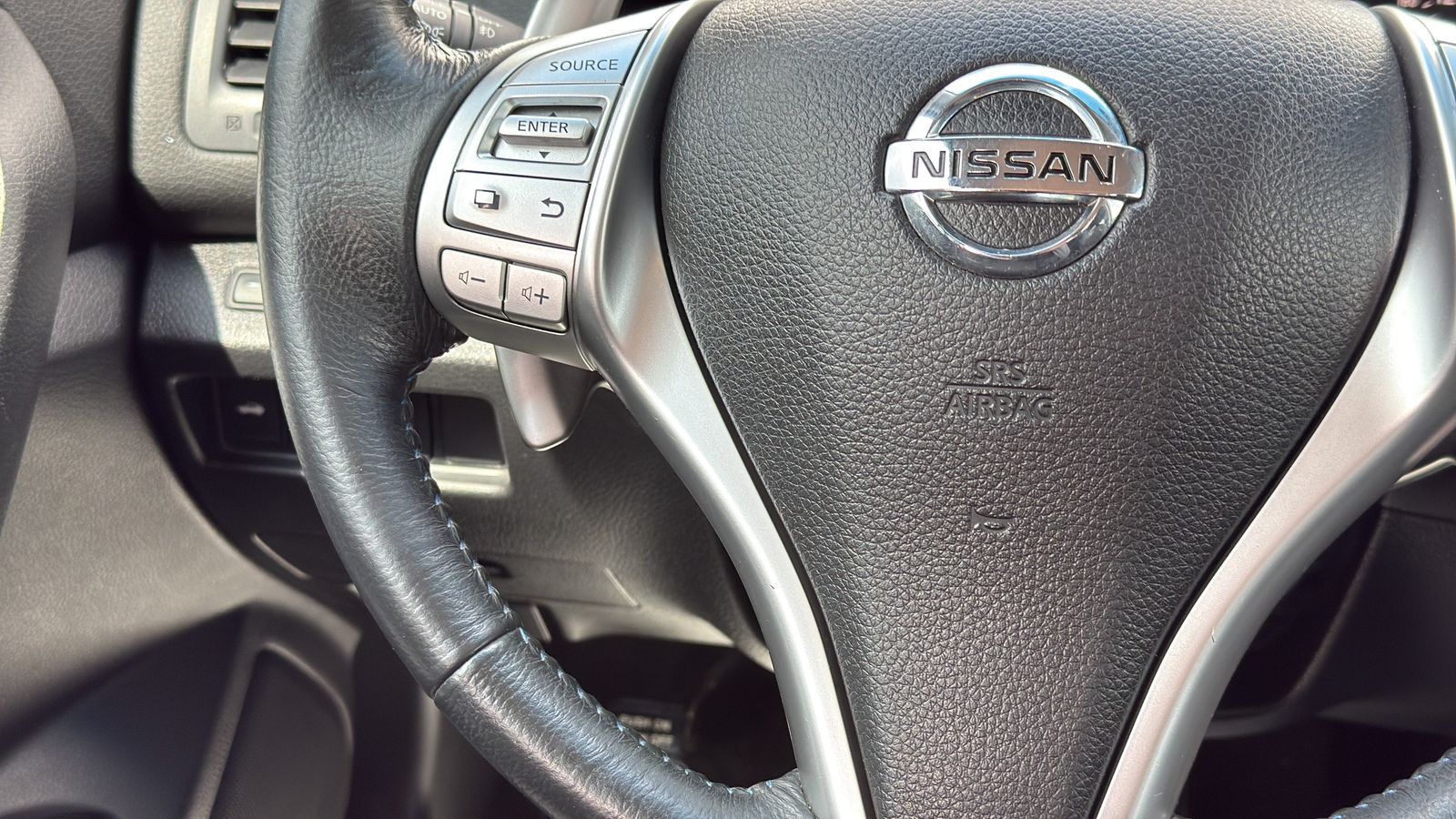 Used Car 2016 Nissan Altima  2.5 Sr For Sale Under $12,000 In Austin, Texas