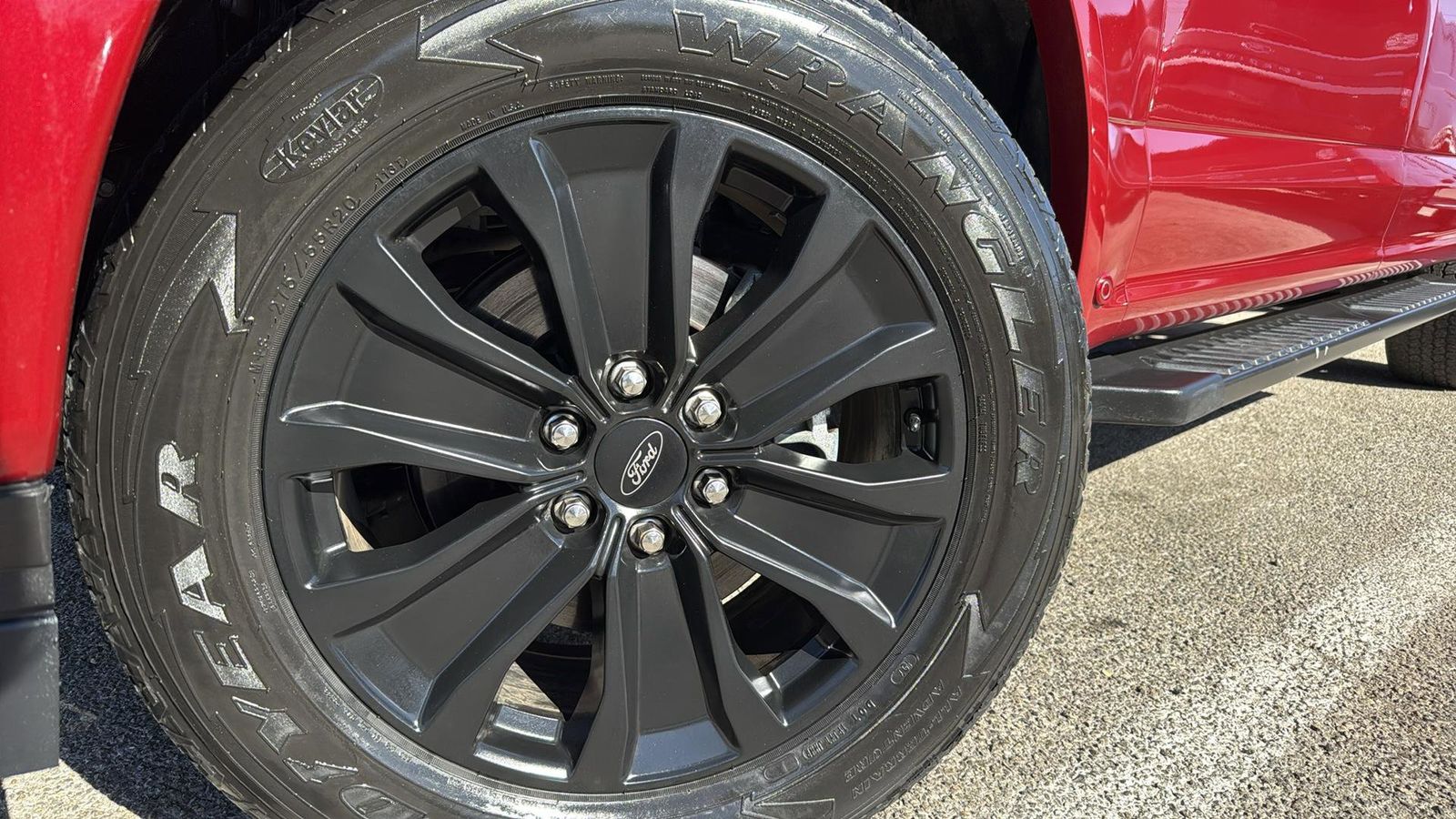 Used Car 2020 Ford F-150  Lariat For Sale Under $30,000 In Austin, Texas