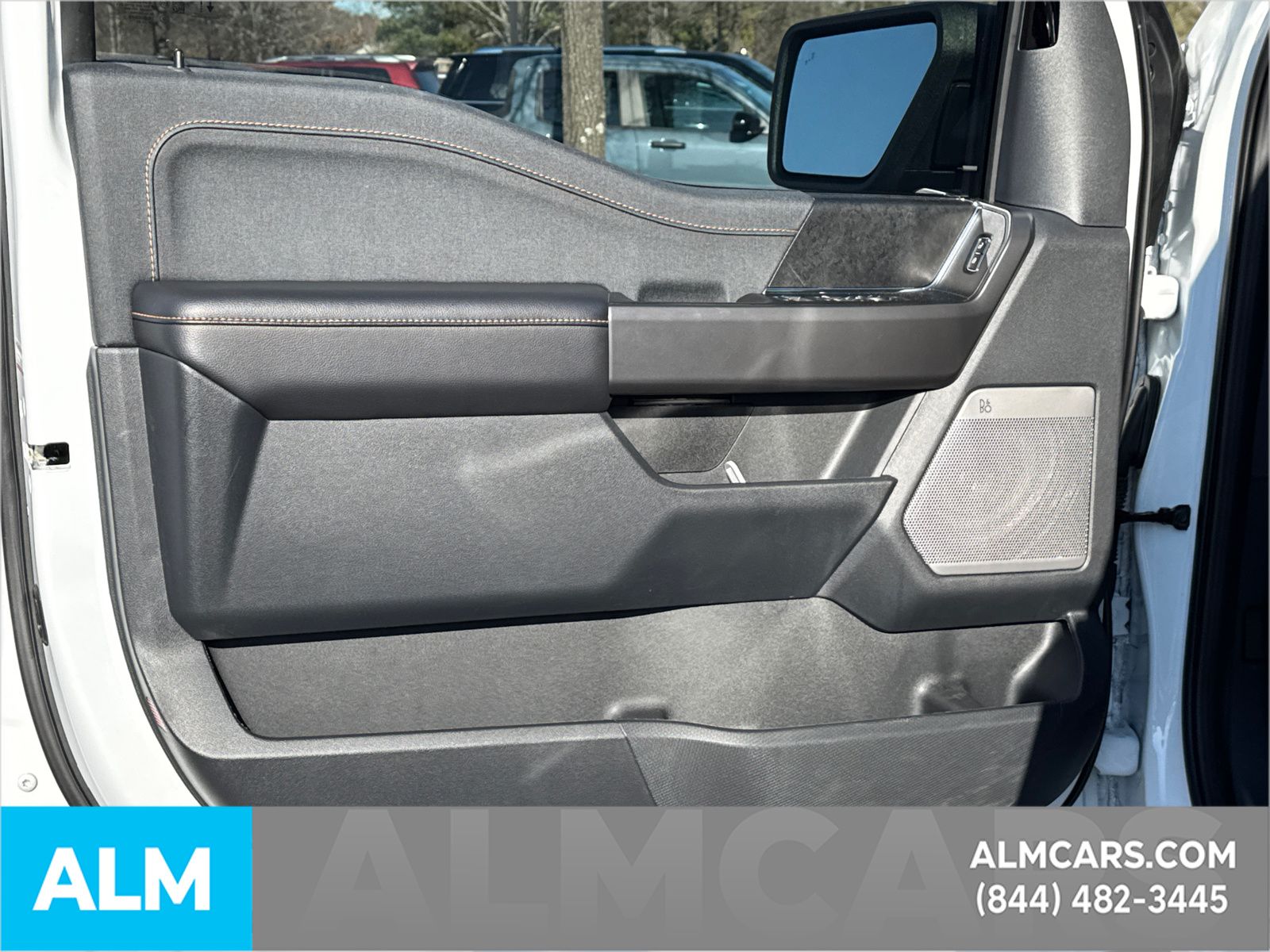 Used 2025 Oxford White Ford Tremor image 12