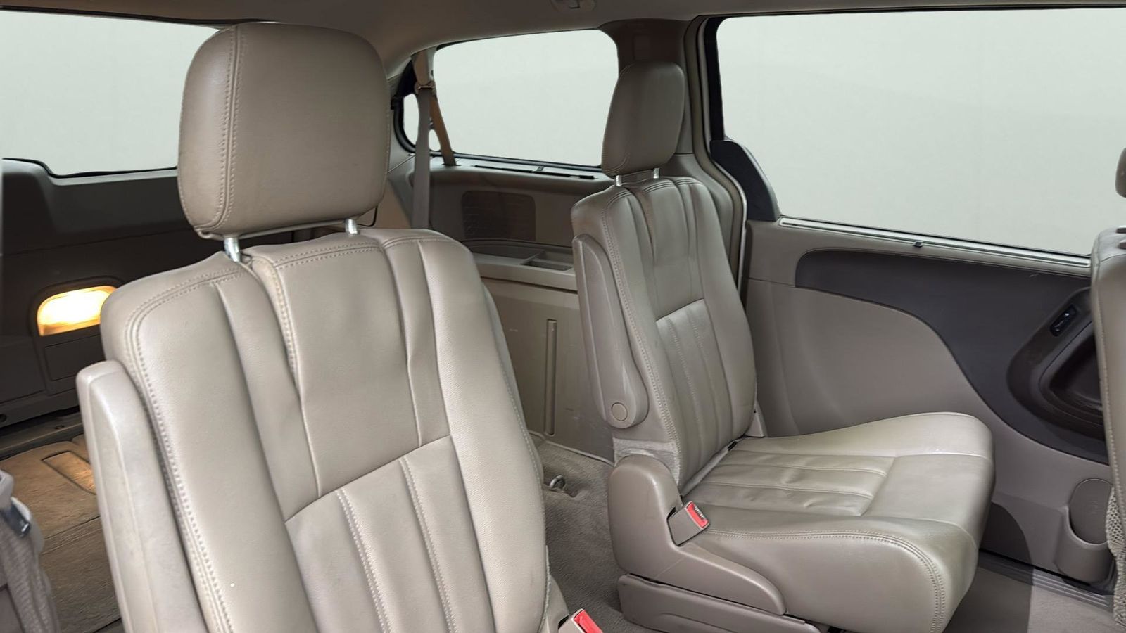 Used Car 2016 Chrysler Town & Country  Touring For Sale Under $10,000 In Austin, Texas