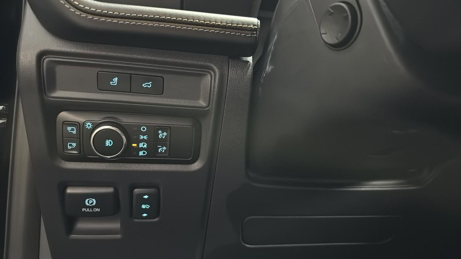 Used Car 2023 Ford Expedition  Platinum For Sale Under $60,000 In Austin, Texas