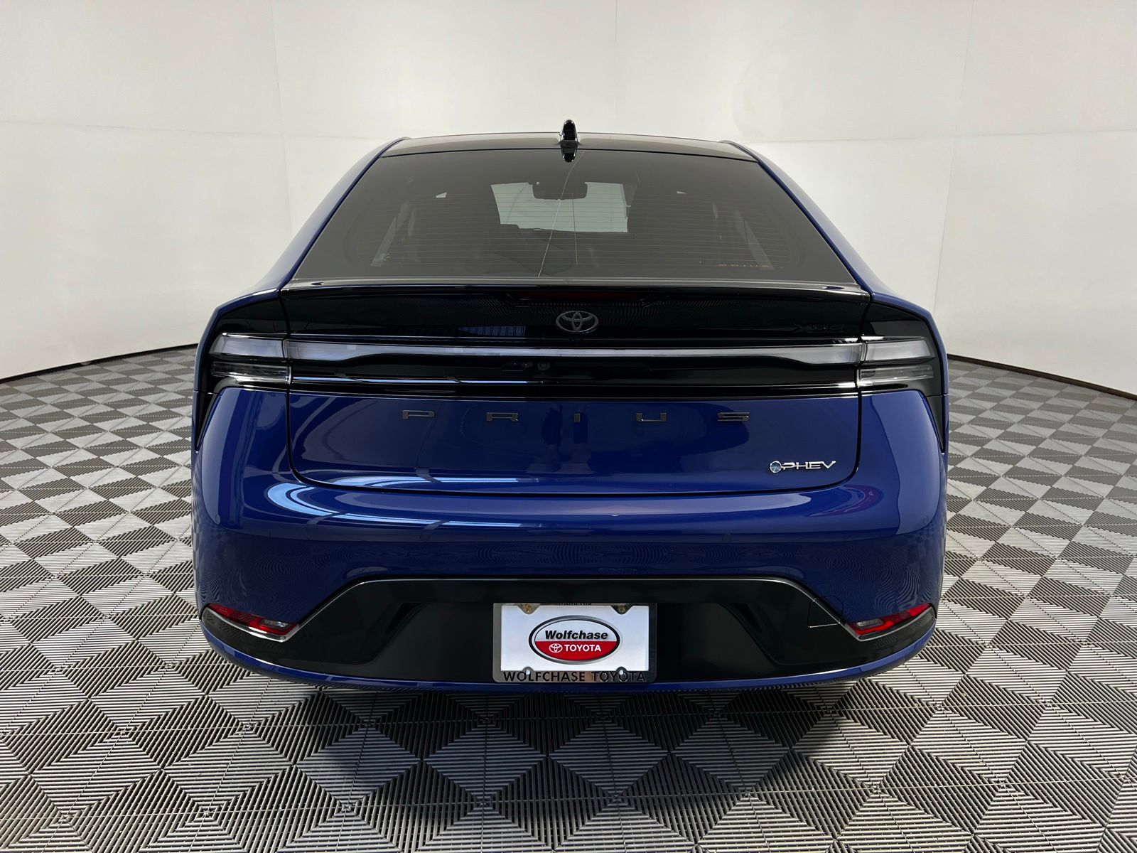Thumbnail: 2026 Toyota Prius - 6