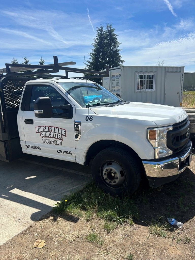 Oxford White 2020 Ford F-350 Super Duty Chassis Pickup Truck 4X2 Automatic