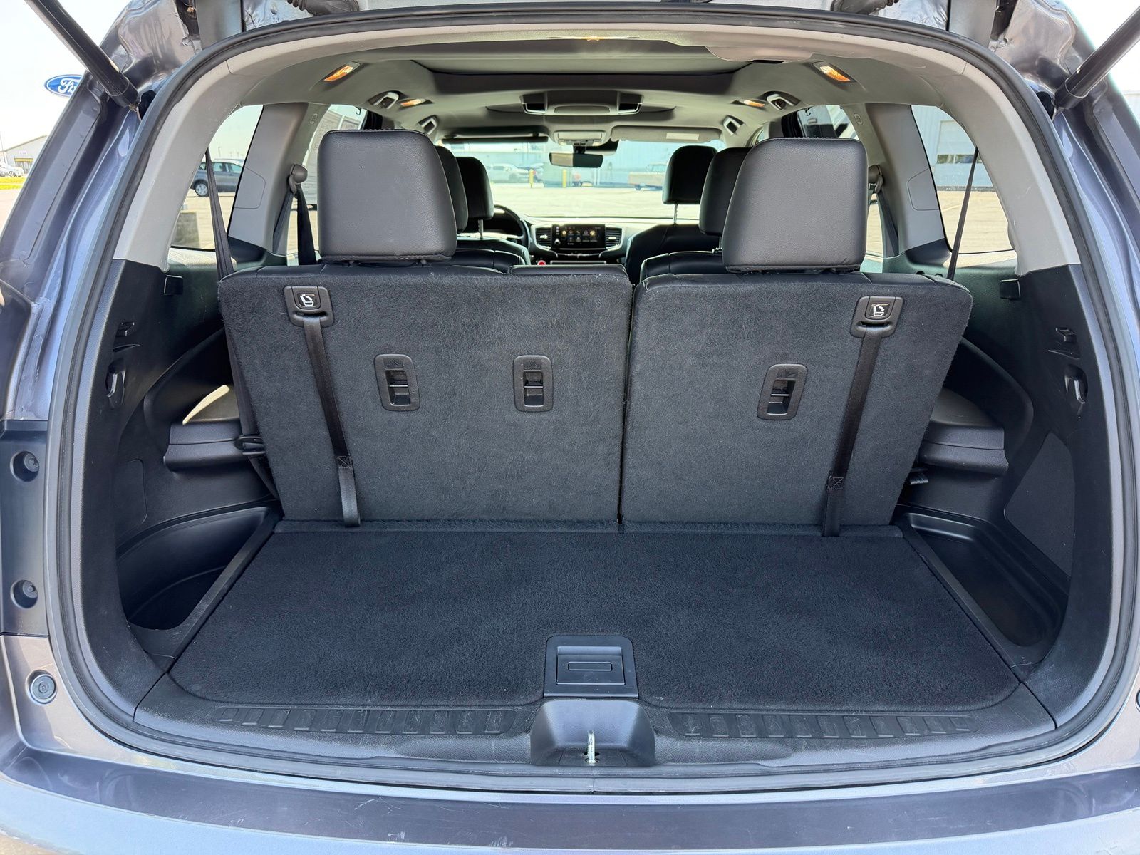 2019 Honda Pilot image 11