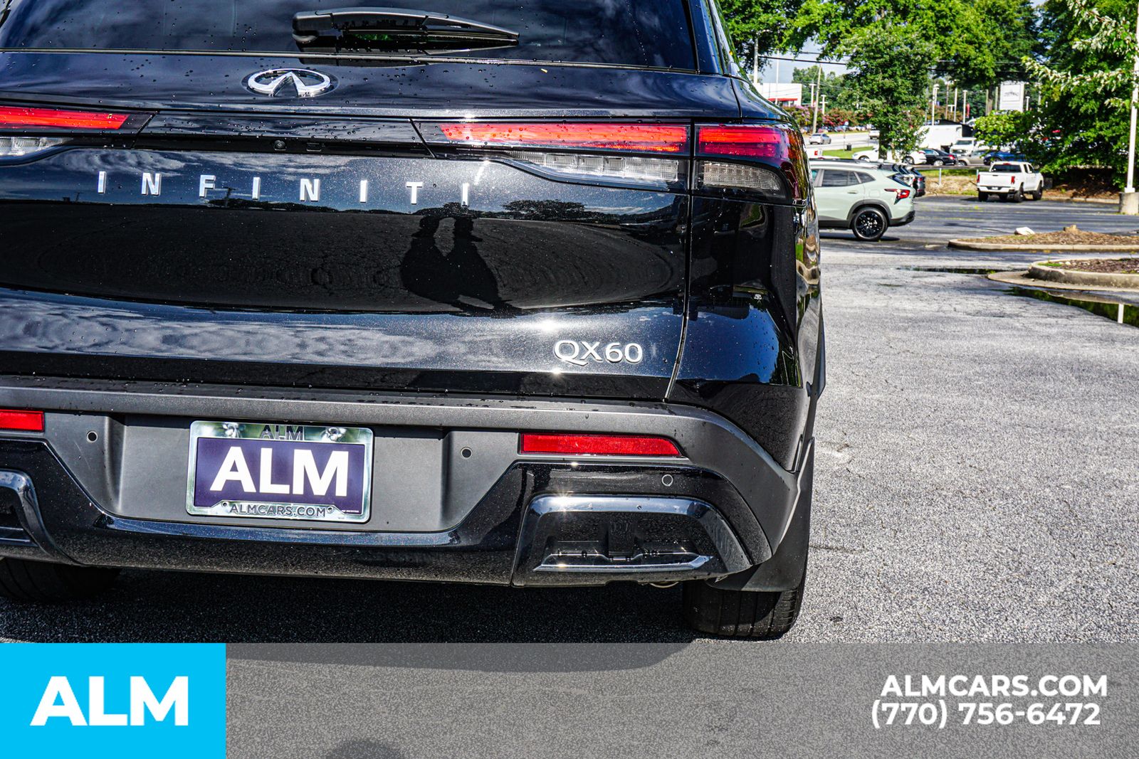 Used 2025 Black INFINITI PURE image 16