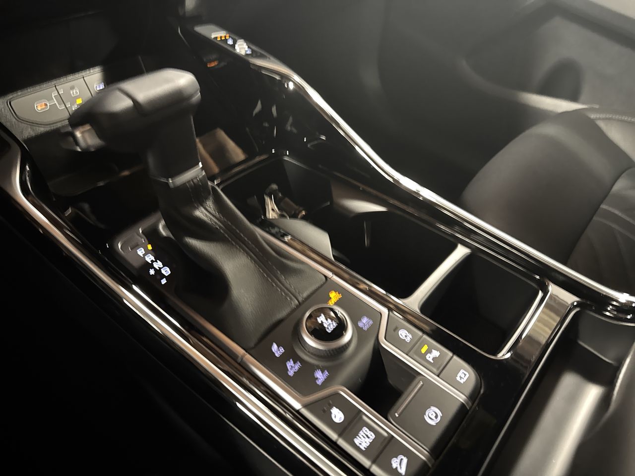 2025 Kia Sorento X-Line SX Prestige photo 25