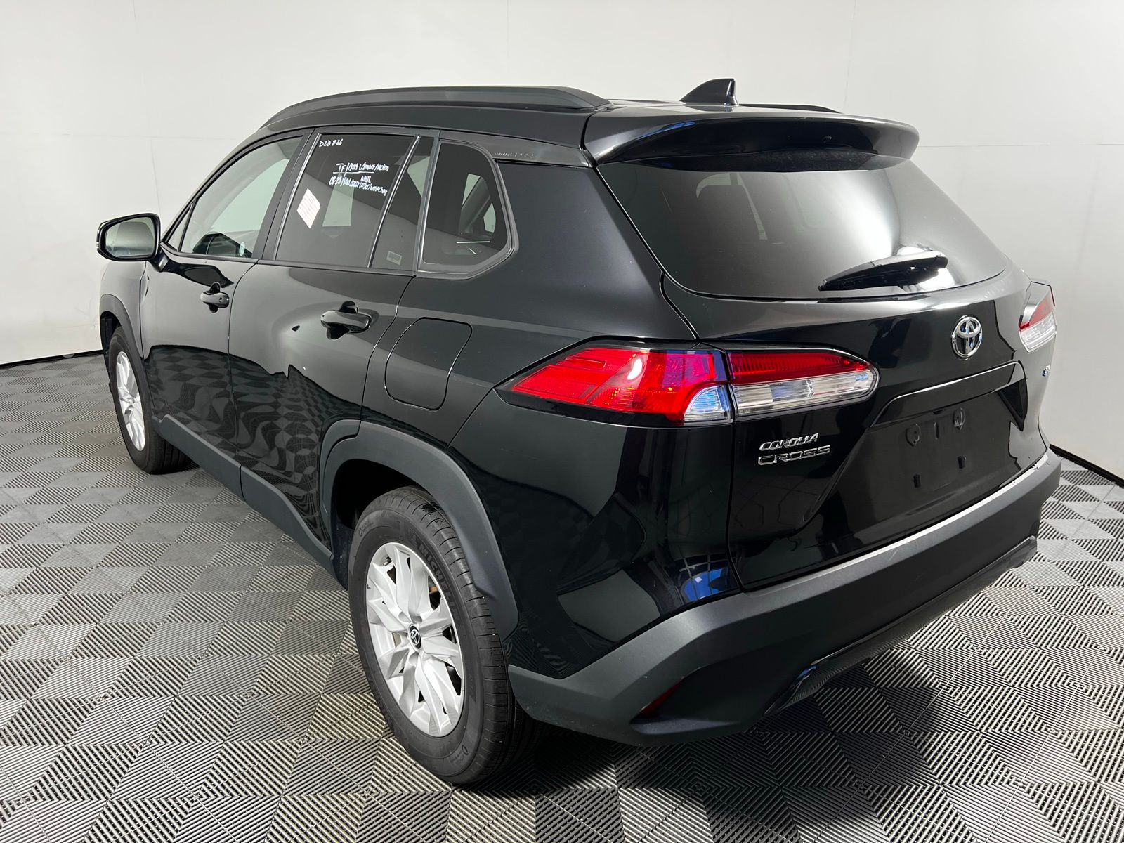 Thumbnail: 2024 Toyota Corolla Cross - 7