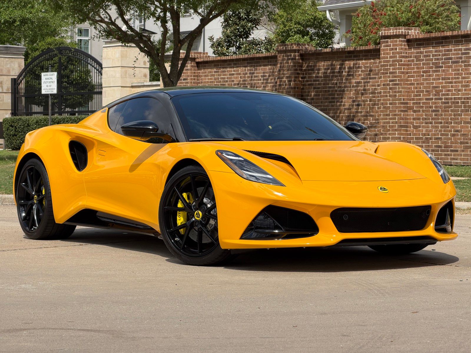 2024 Lotus Emira I4 First Edition RWD