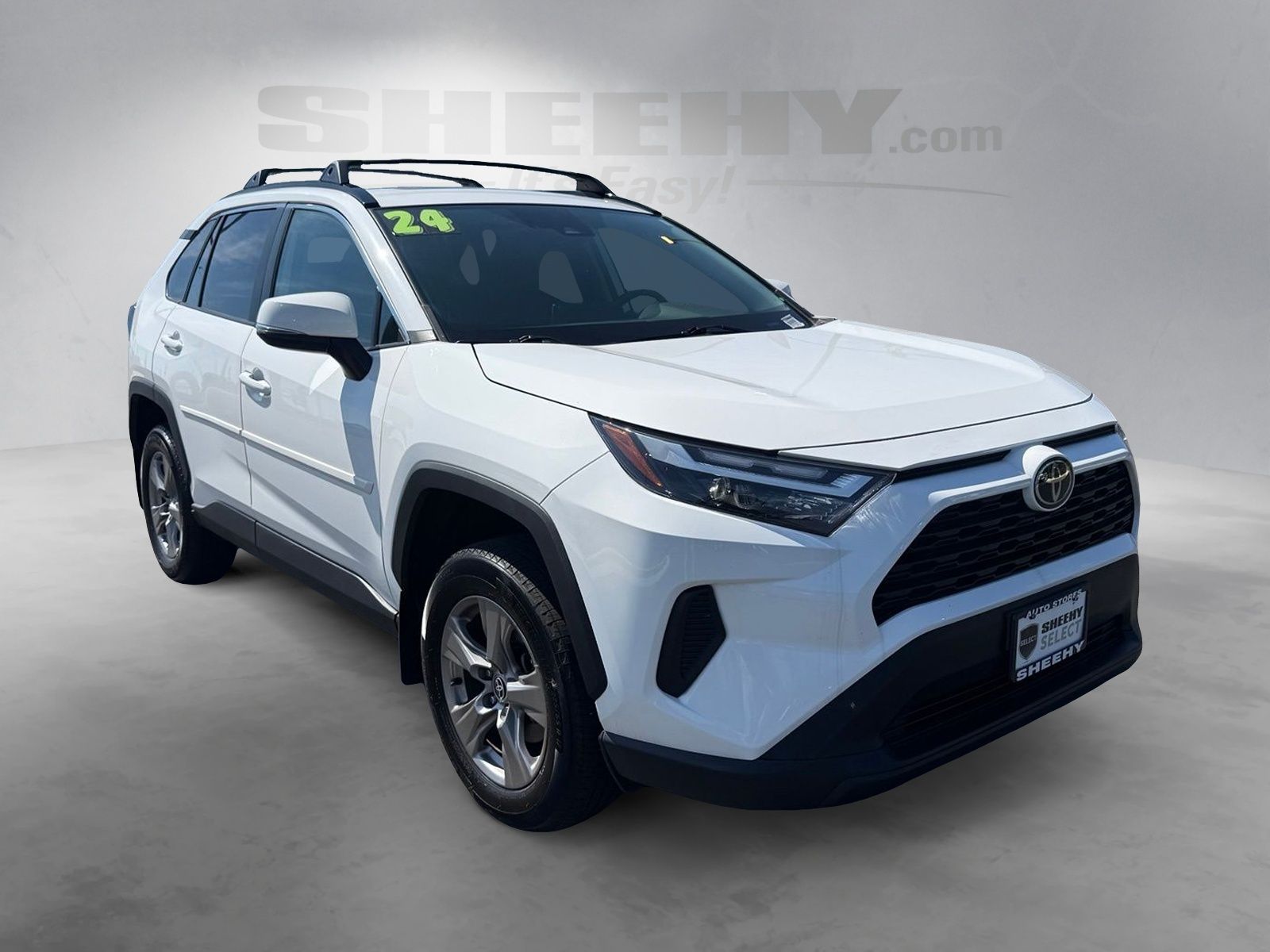 Used 2024 White Toyota XLE image 2