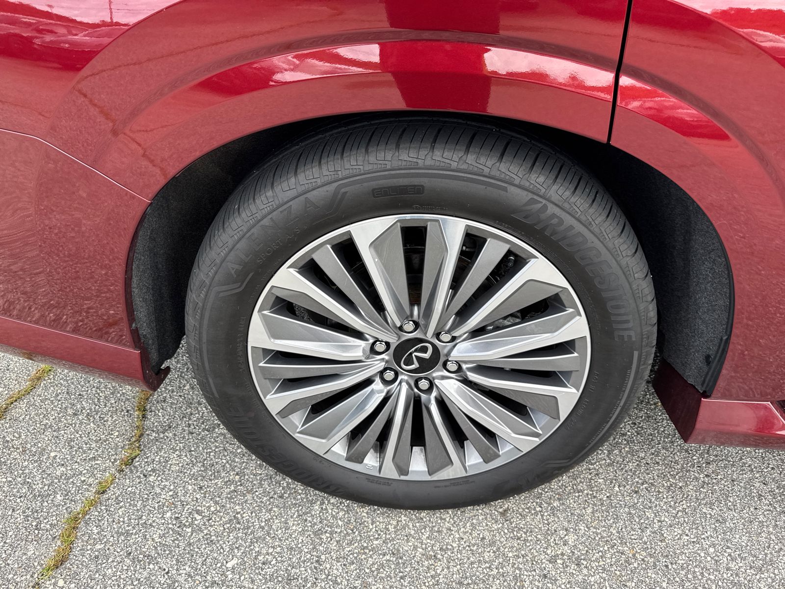 Used 2025 Red INFINITI SENSORY image 17