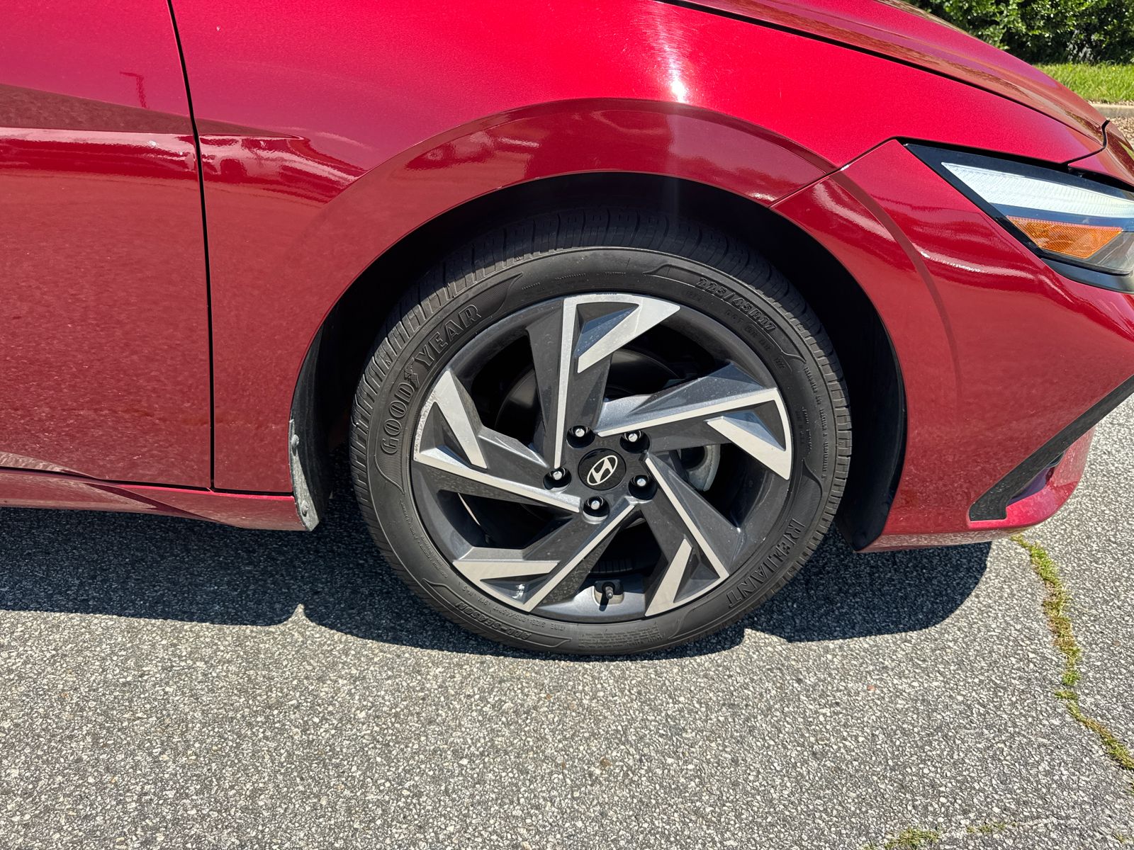 Used 2024 Red Hyundai SEL image 12