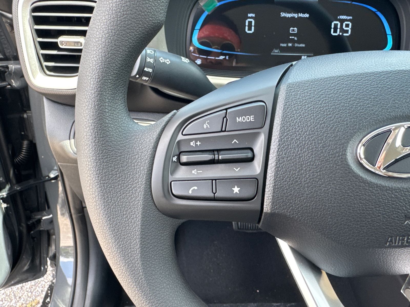 New 2026 Gray Hyundai SE image 25