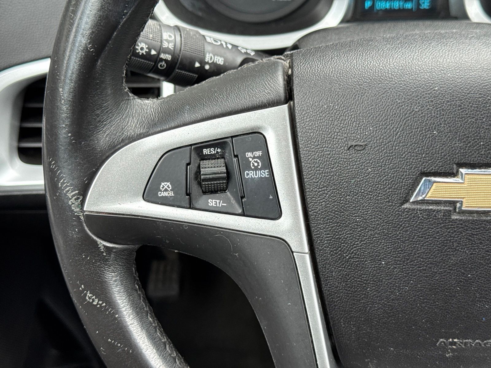 Used 2013 Summit White Chevrolet LT image 17