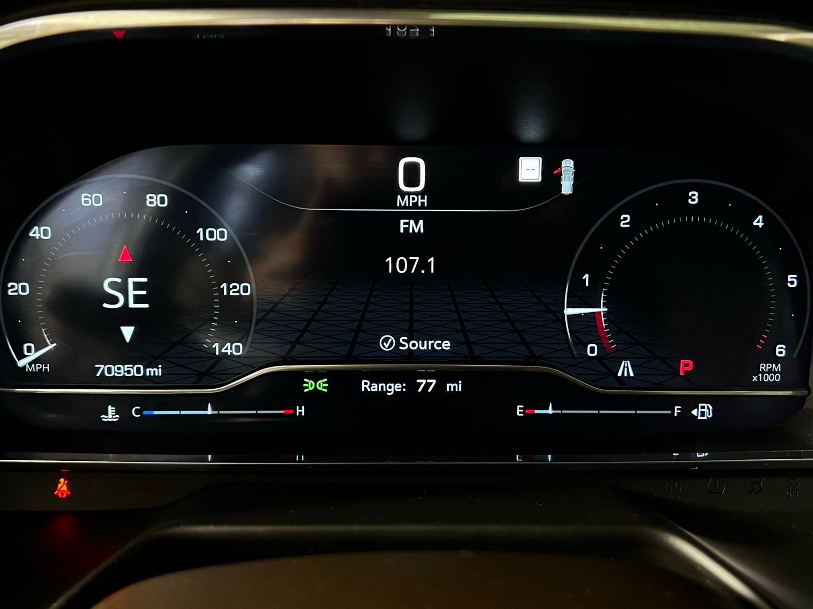 Thumbnail: 2022 GMC Yukon XL - 17