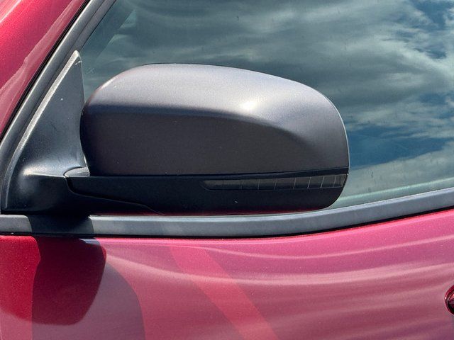 Used 2016 Red Jeep Trailhawk image 27