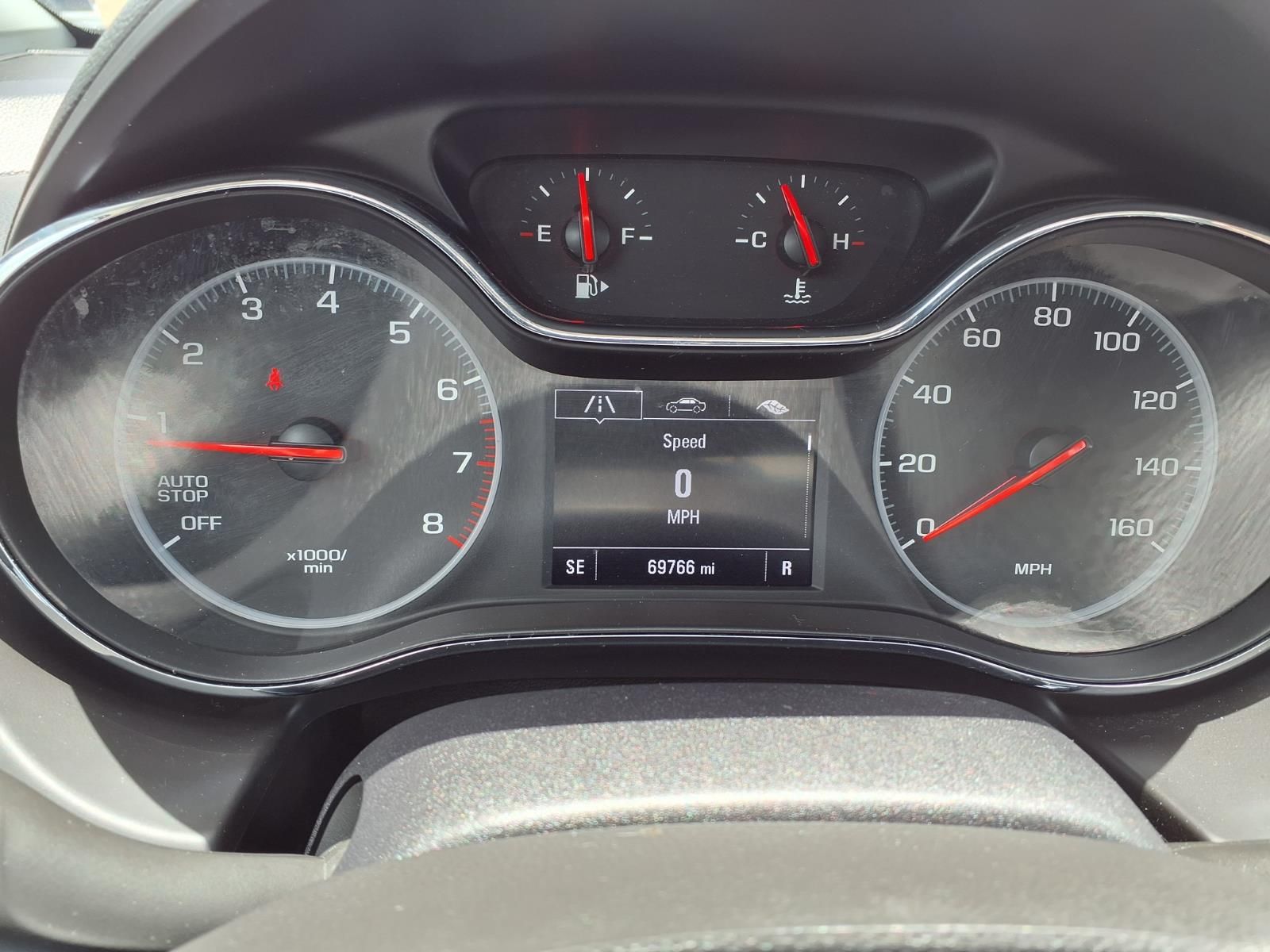 2019 Chevrolet Cruze LT Silver at Community Honda