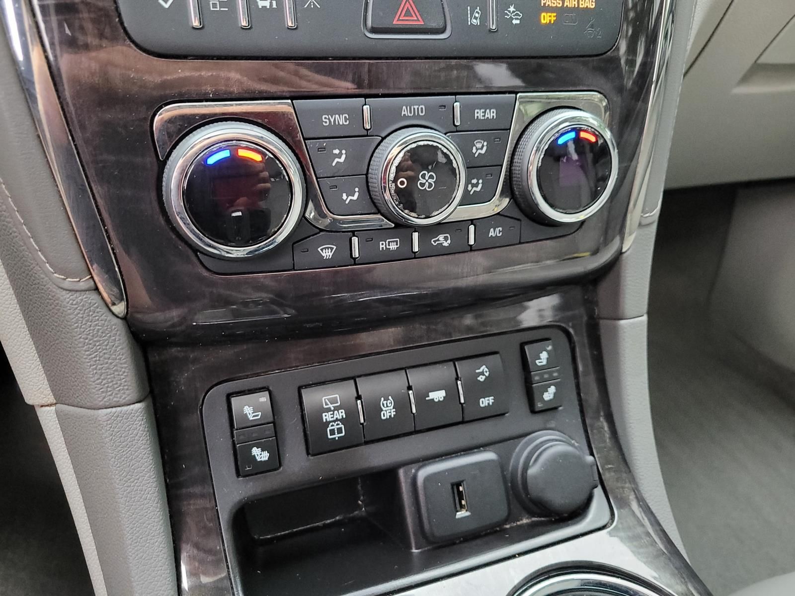 used 2015 Buick Enclave car, priced at $8,990
