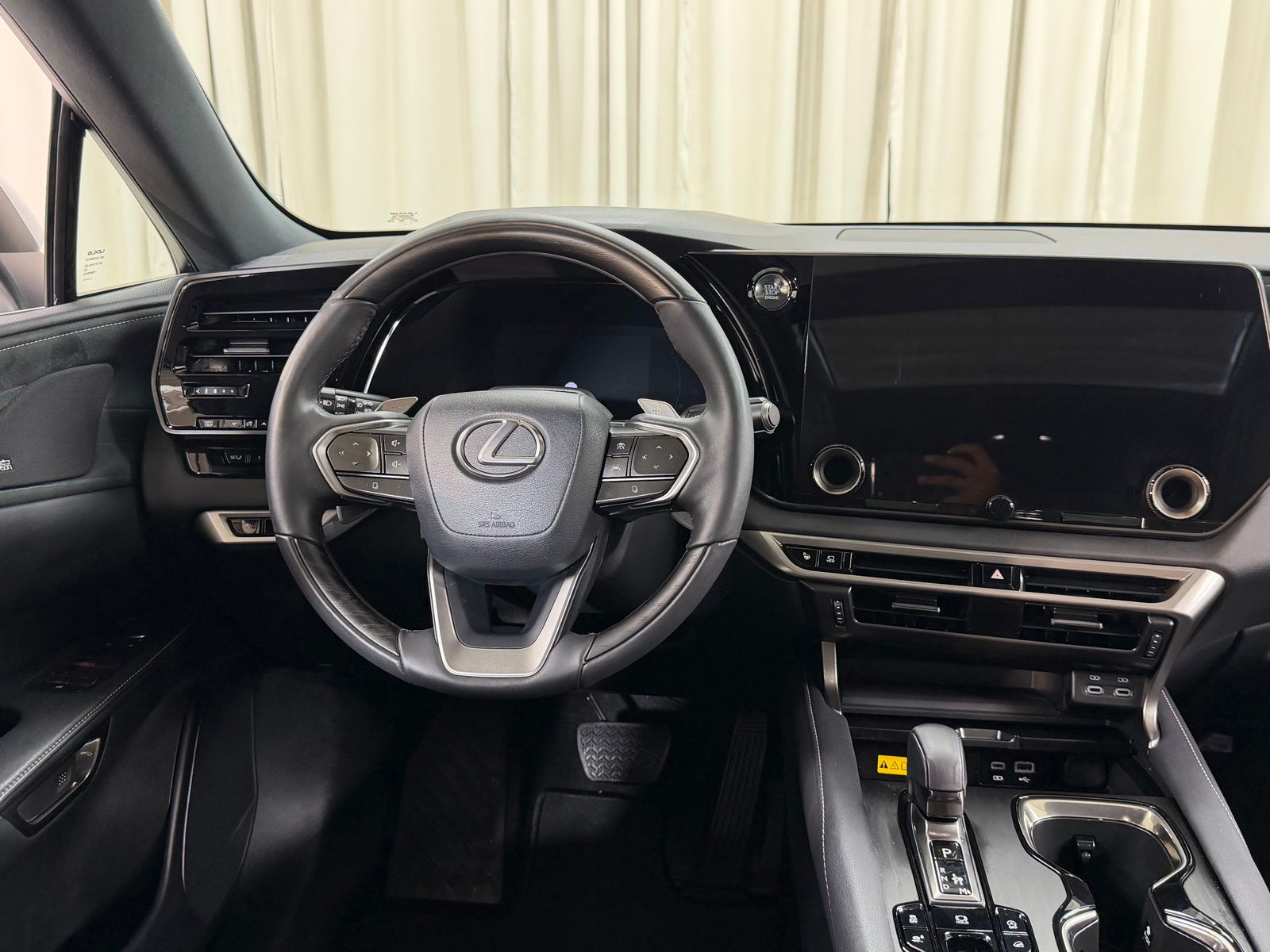 Used 2023 White Lexus 350 Luxury image 43