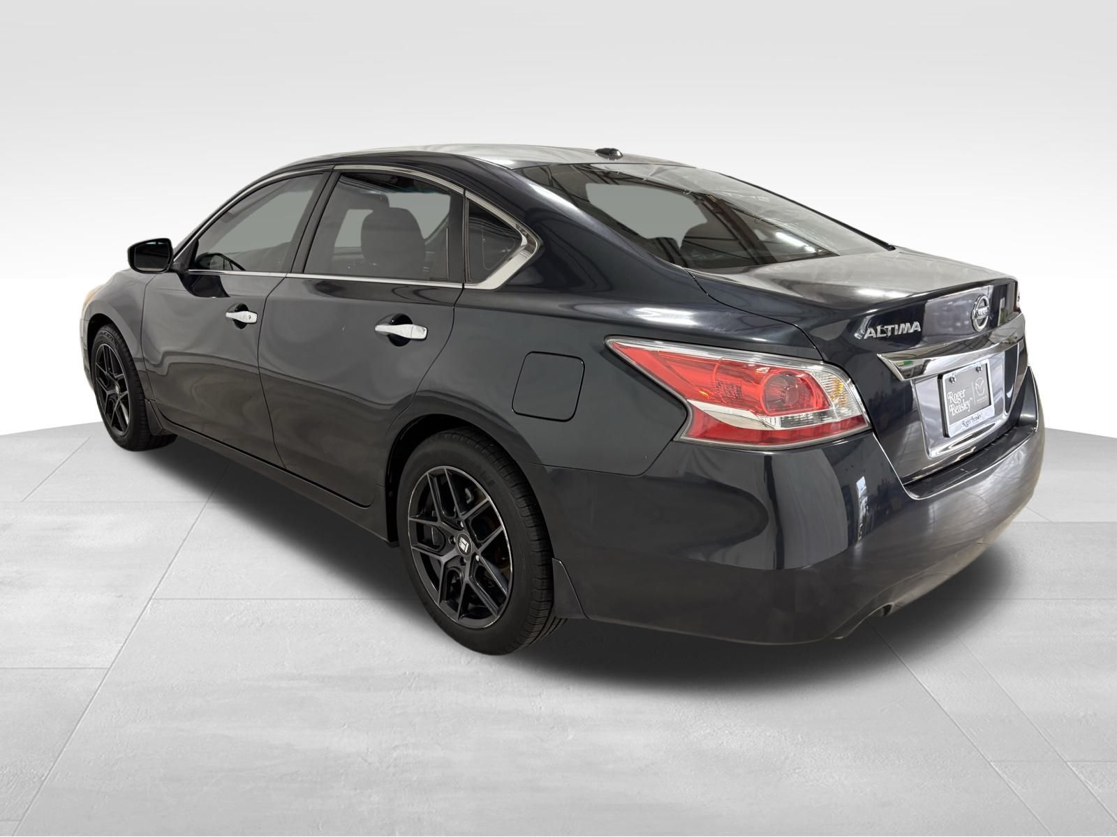 Used Car 2015 Nissan Altima  2.5 Sv For Sale Under $10,000 In Austin, Texas