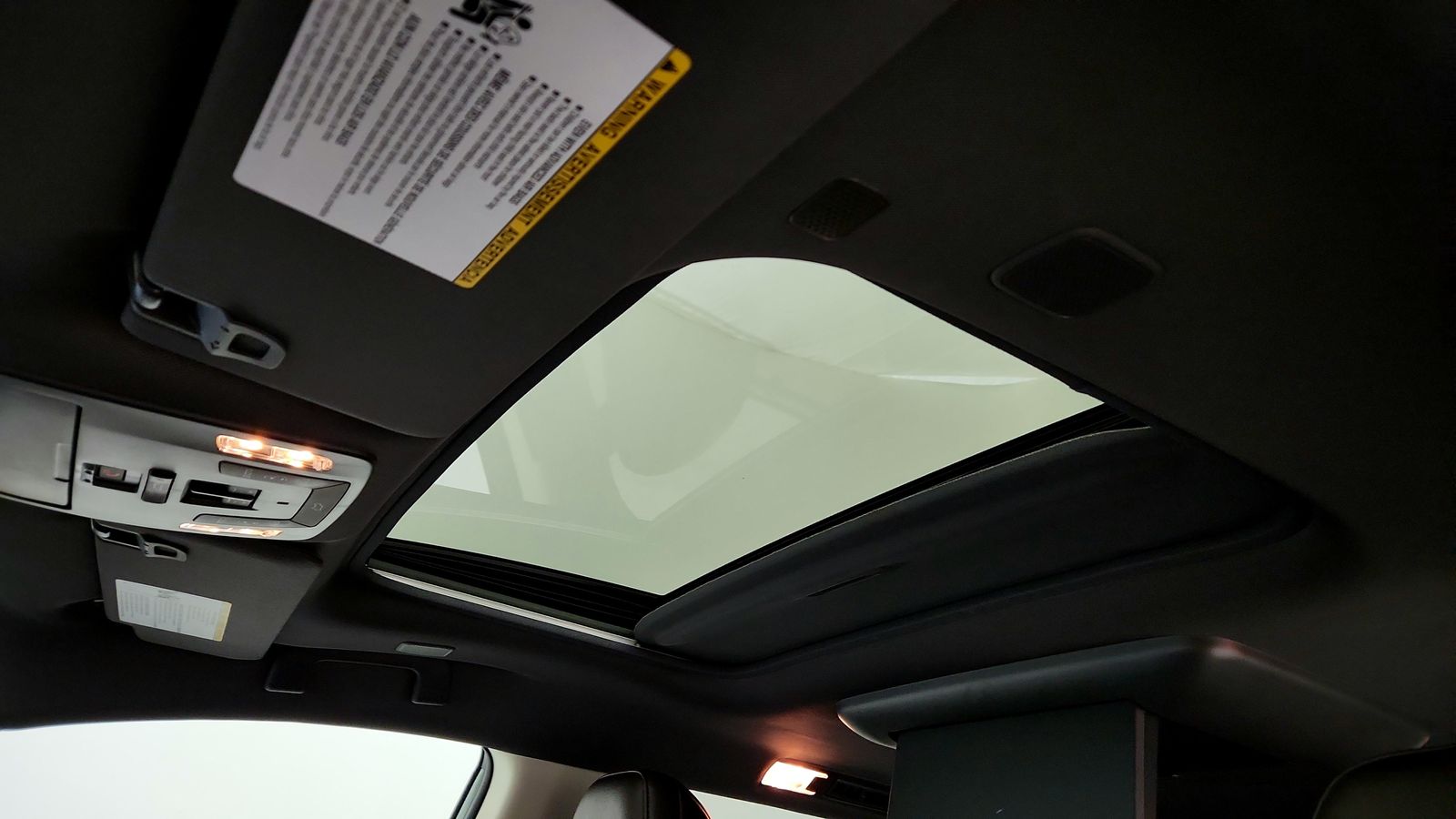 Used 2024  Toyota Platinum image 27