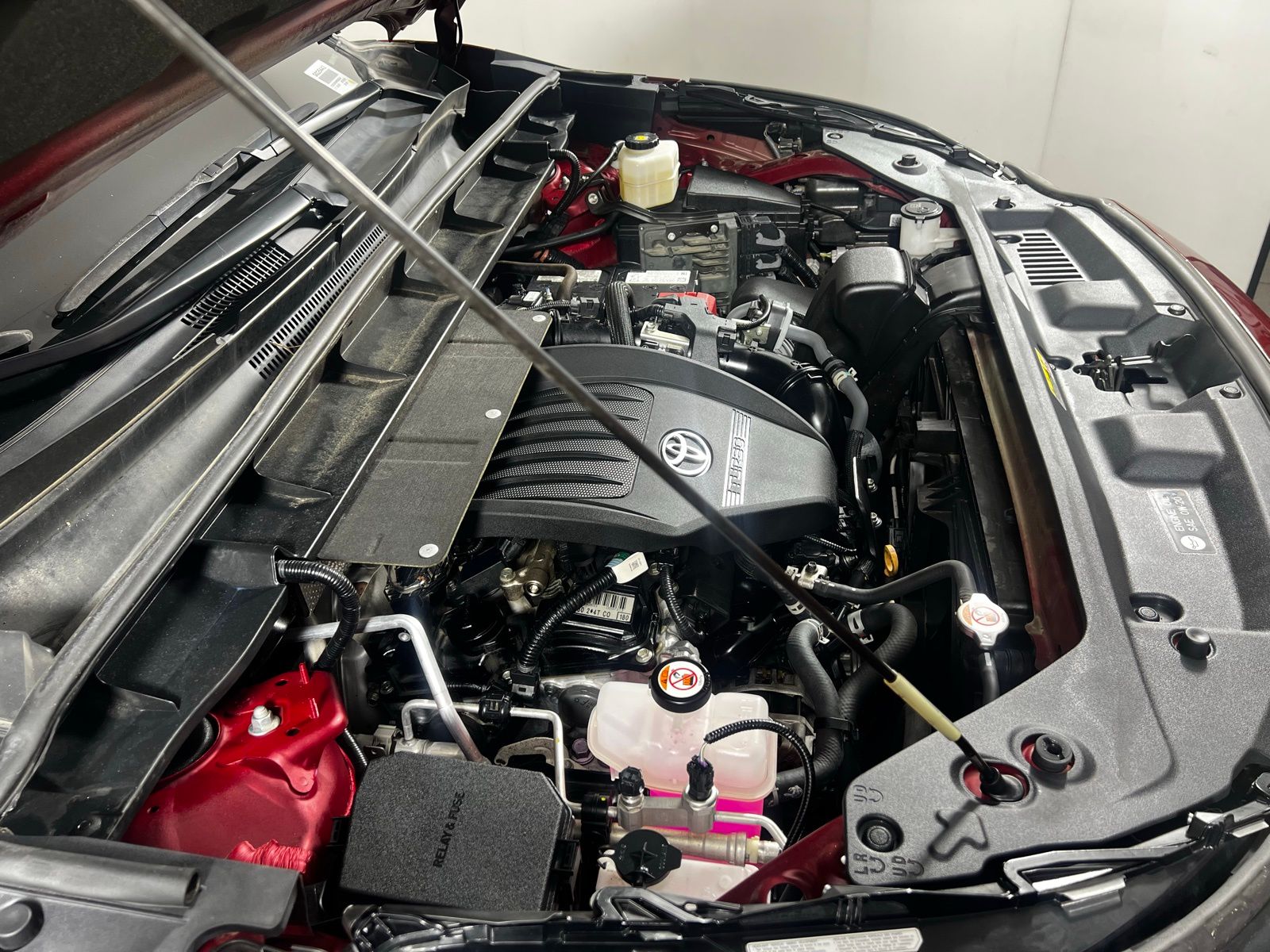 Thumbnail: 2023 Toyota Highlander - 9