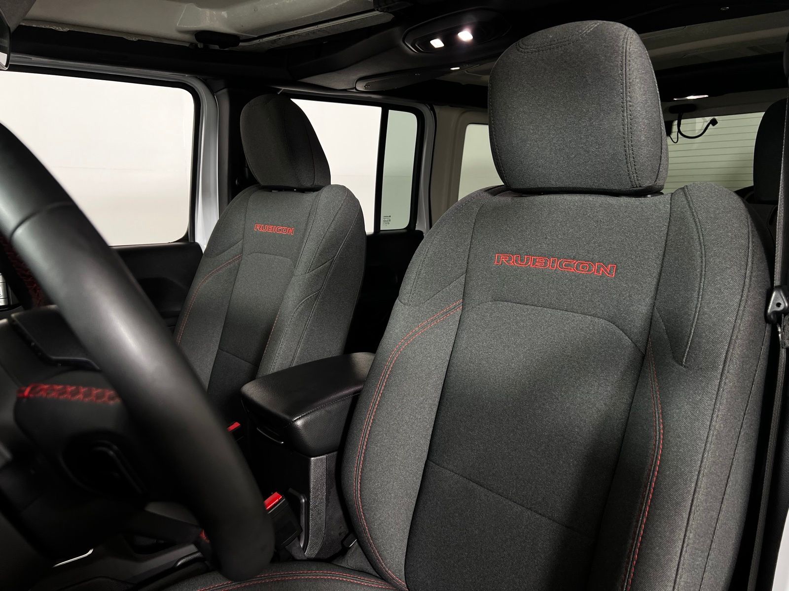 Thumbnail: 2025 Jeep Wrangler - 13