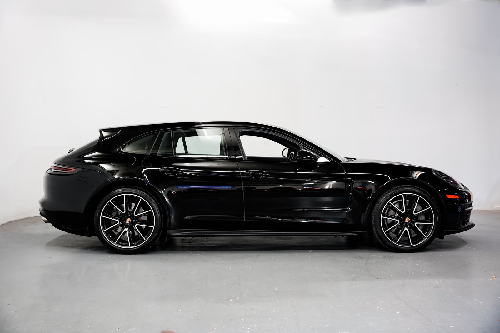 2018 Porsche Panamera Sport Turismo 4S — photo 1