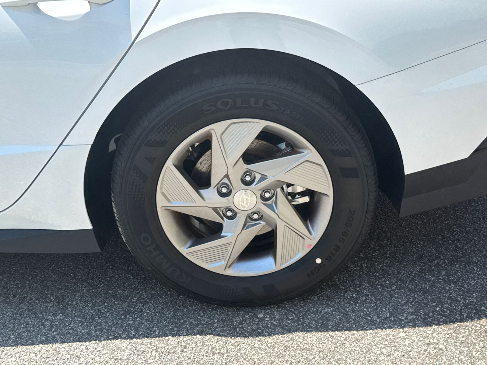 2025 Hyundai Sonata SE photo 16
