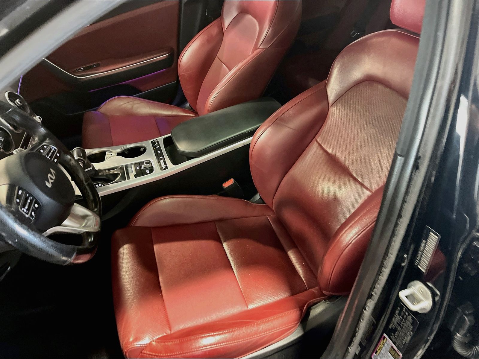 Used 2022 Black Kia GT1 image 21