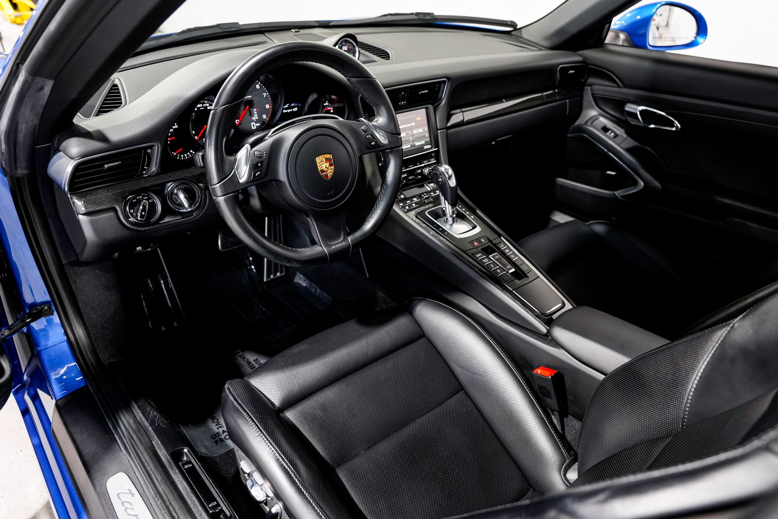 2016 Porsche 911 Targa 4S — photo 9