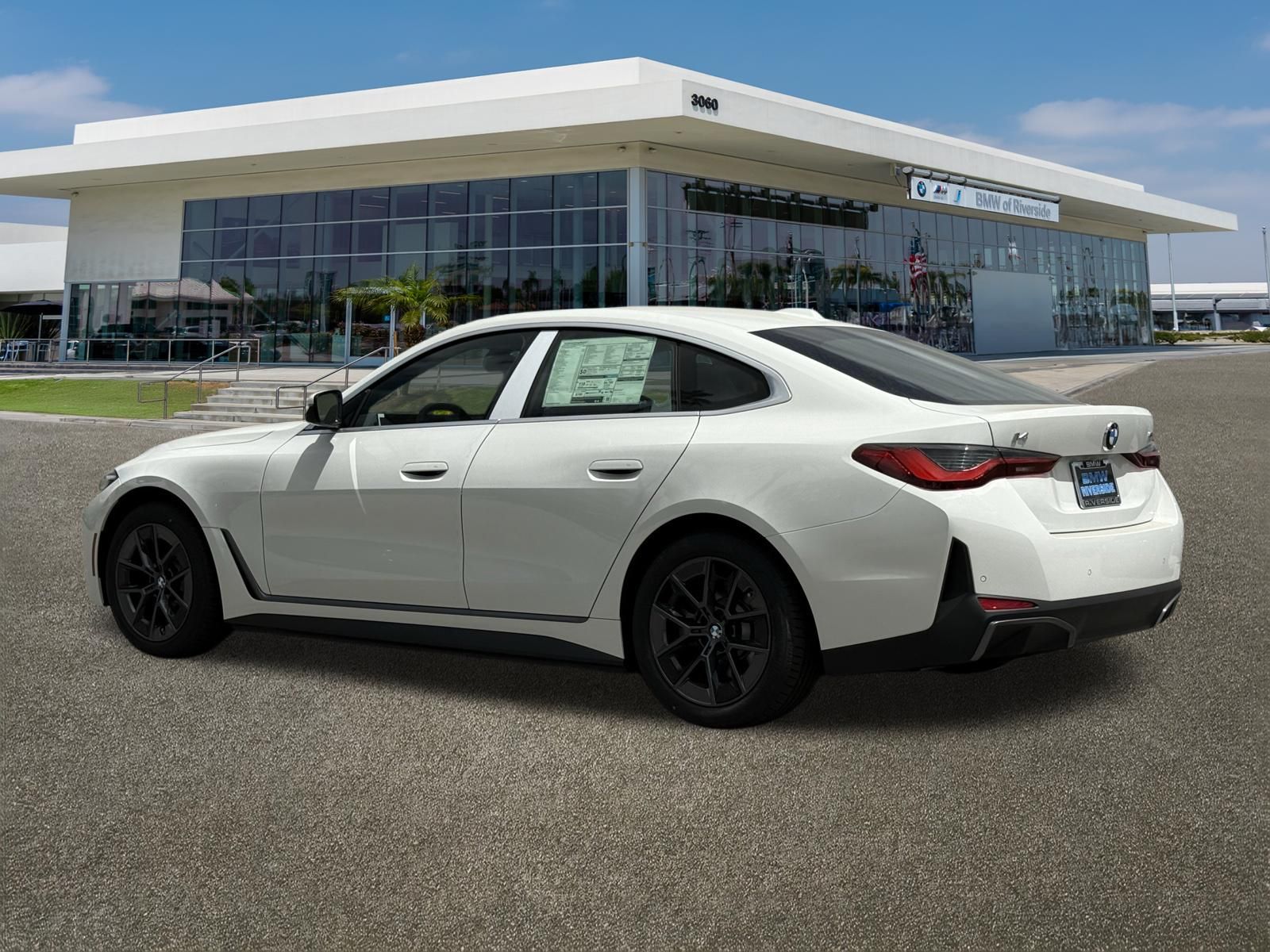 New 2026 White BMW eDrive40 image 8