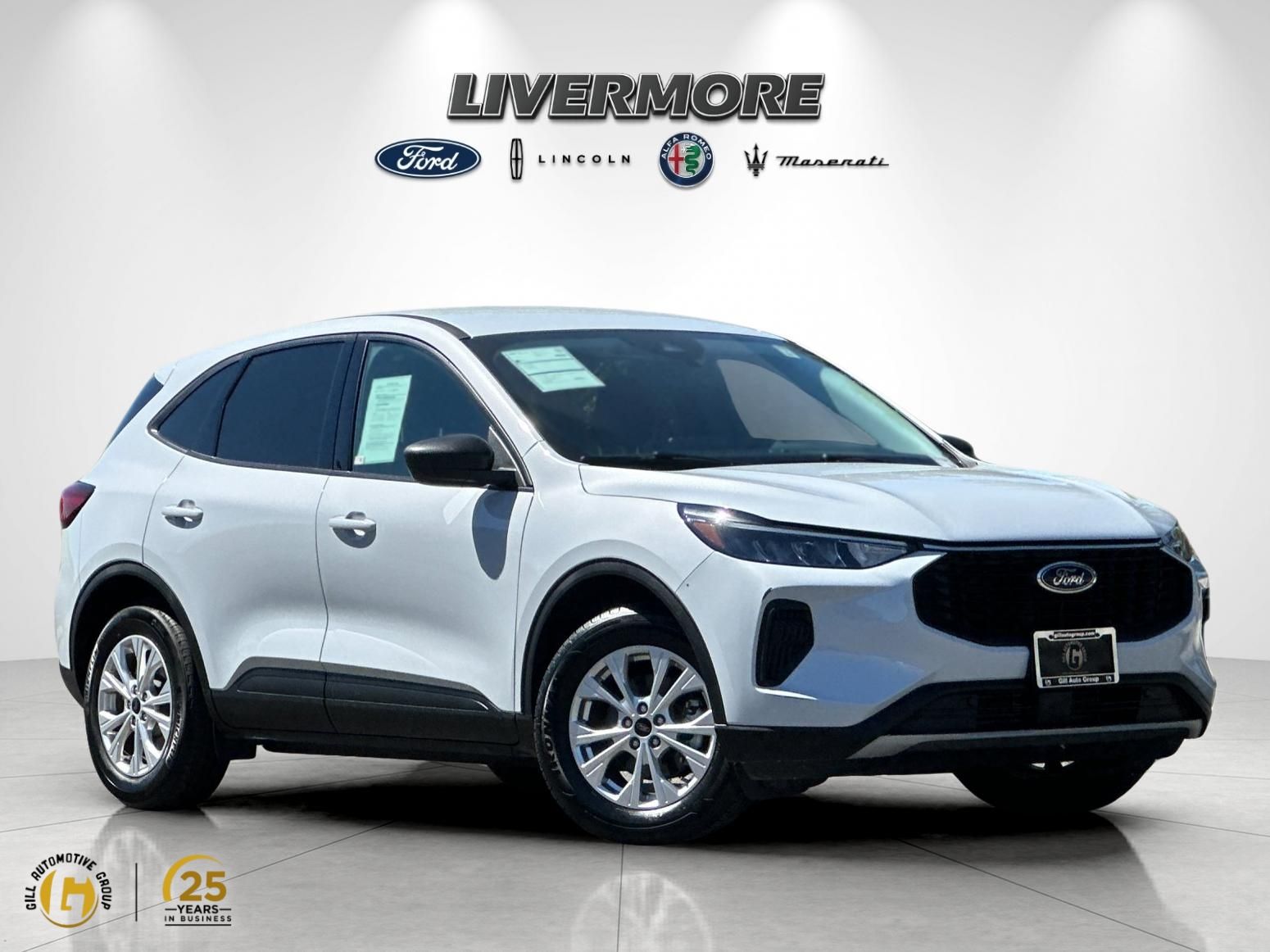 Silver Metallic 2025 Ford Escape SUV / Crossover Front-Wheel Drive 8-Speed Automatic