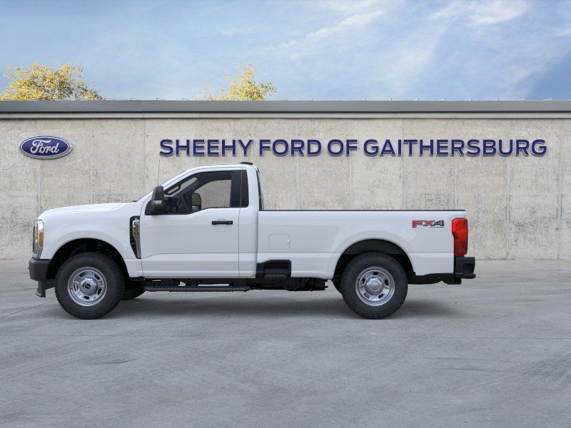 New 2026 Oxford White Ford XL image 4