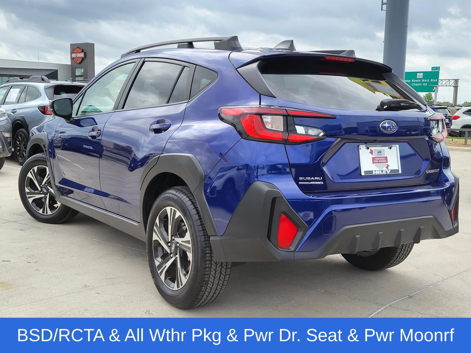 View vehicle photo 3