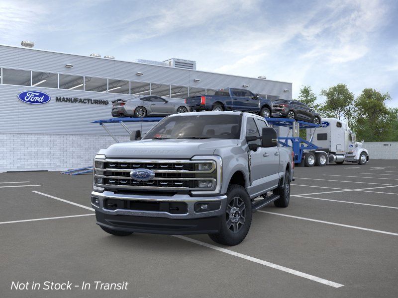 New 2026 Glacier Gray Metallic Tri-Coat Ford Lariat image 3