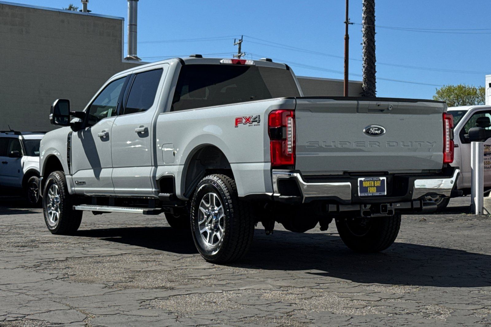 View vehicle photo 6