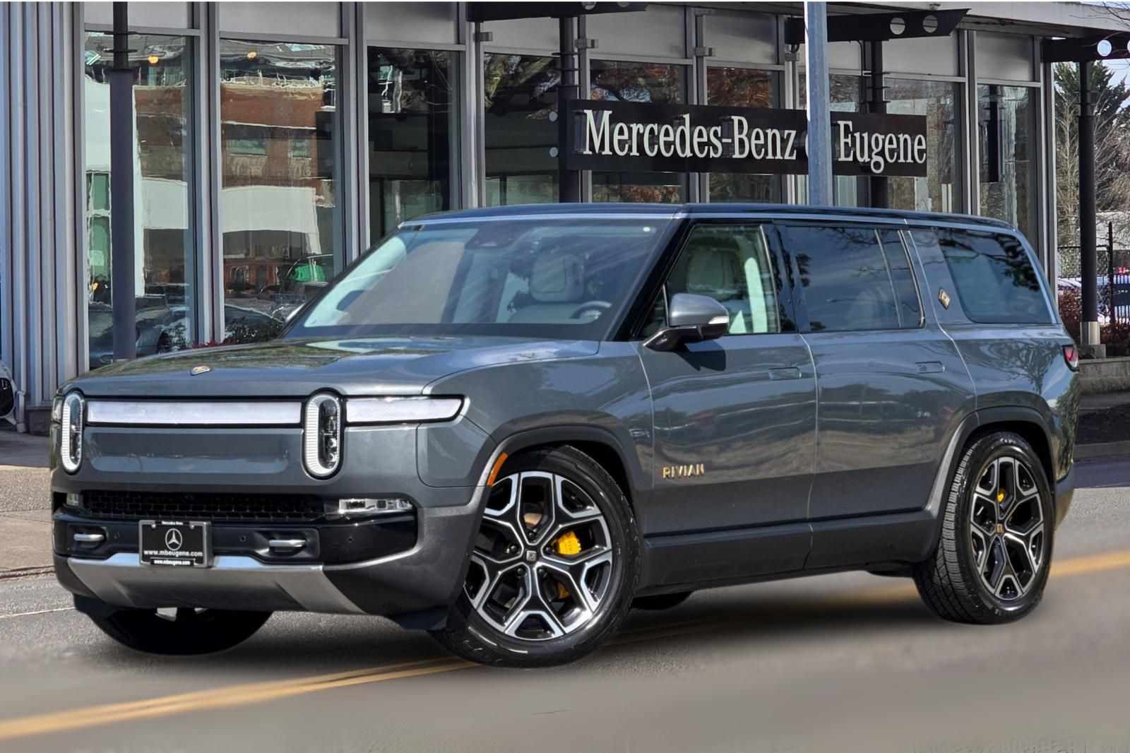Used 2023 Rivian R1S Adventure with VIN 7PDSGABA1PN014785 for sale in Eugene, OR