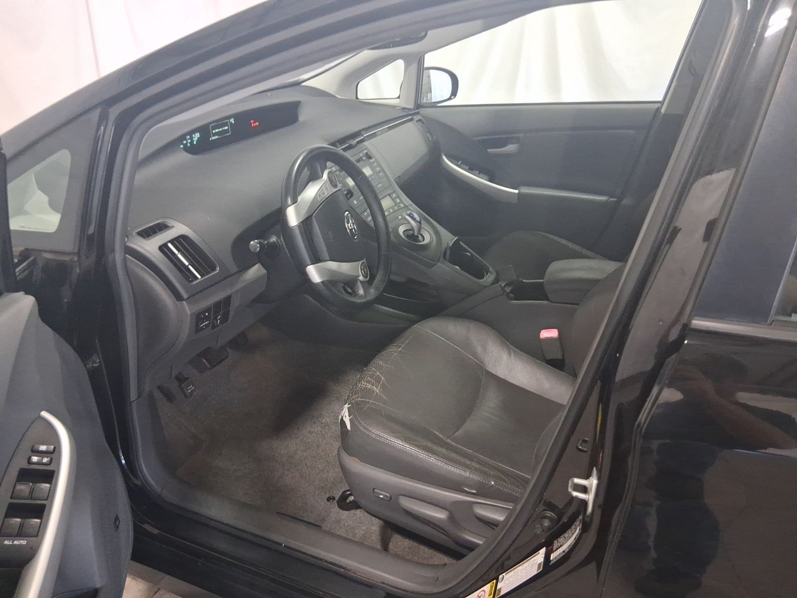 Used Car 2011 Toyota Prius  For Sale Under $10,000 In Austin, Texas