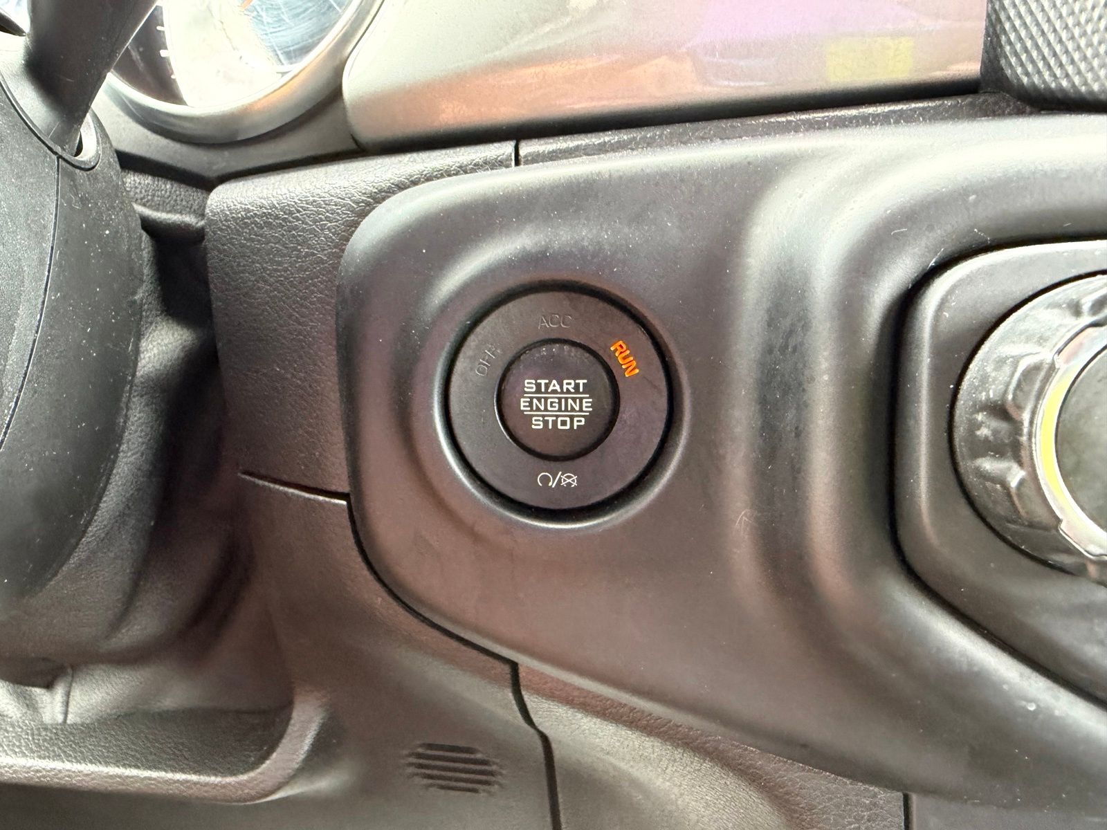 2021 Jeep Wrangler image 22