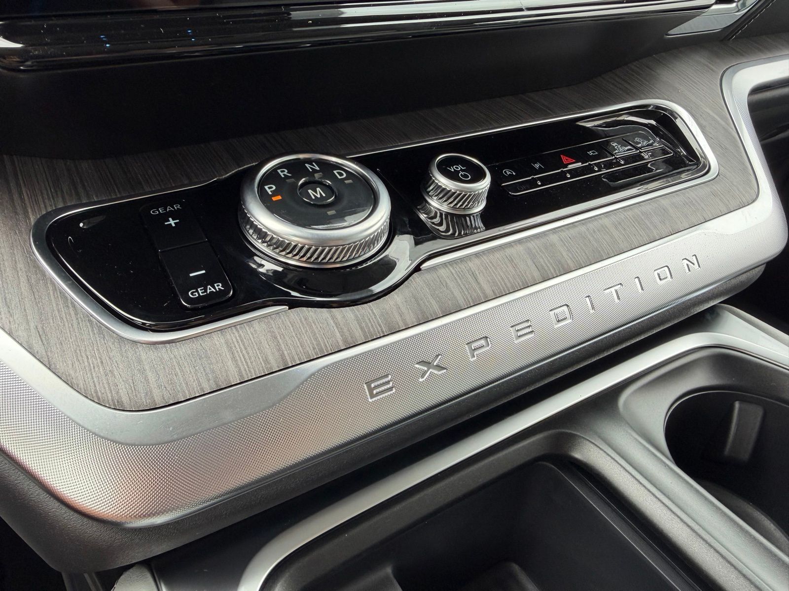 2026 Ford Expedition image 20
