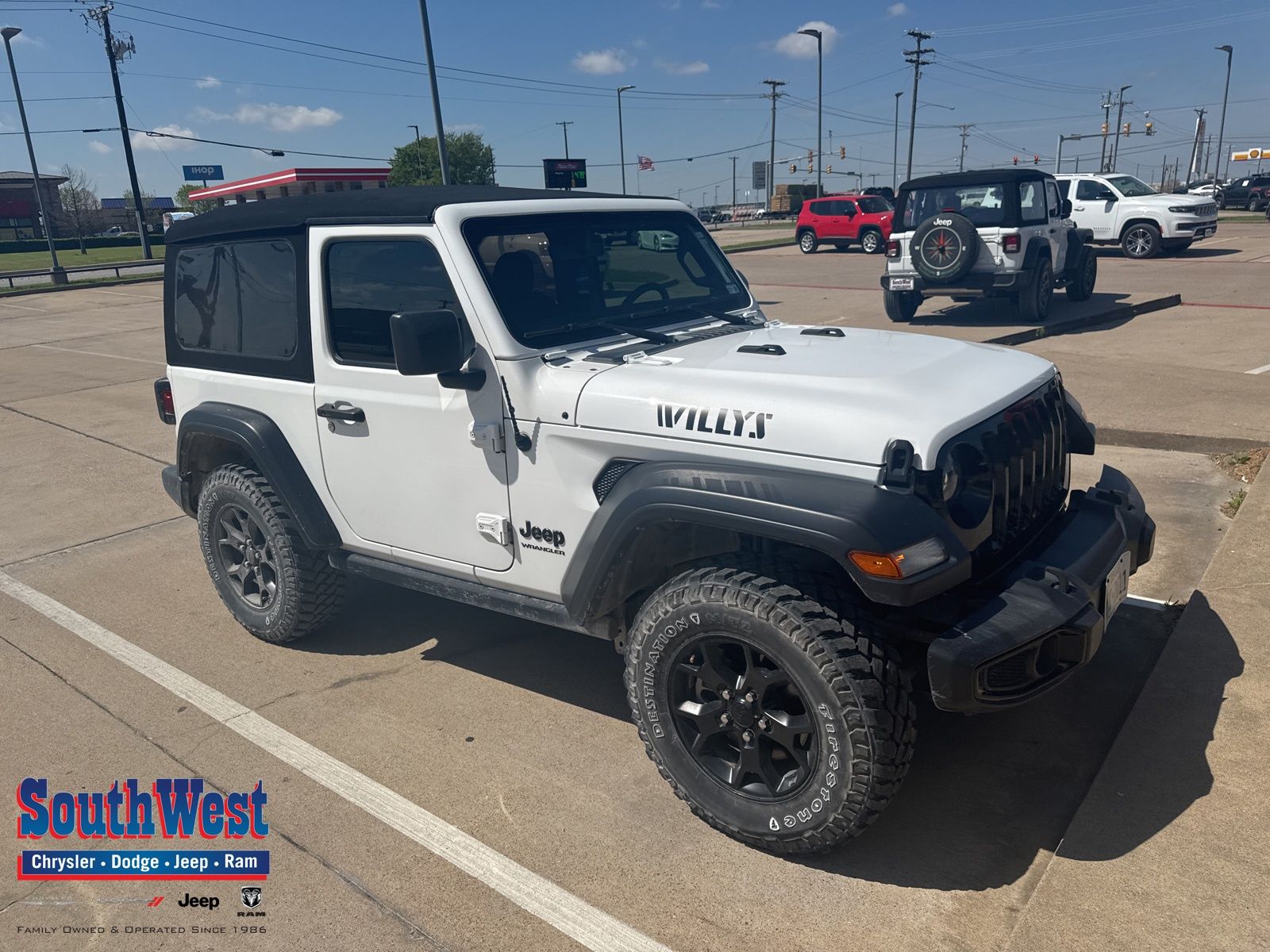 2022 Jeep Wrangler Willys 4WD