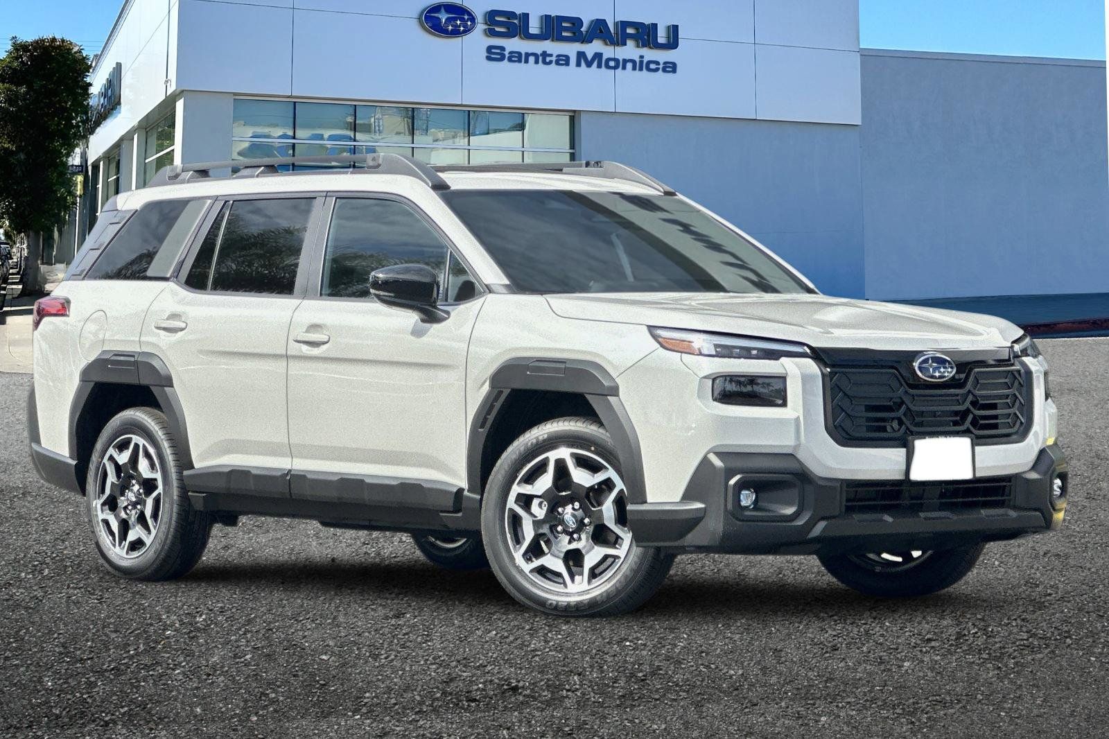 2026 Subaru Outback Touring's photo