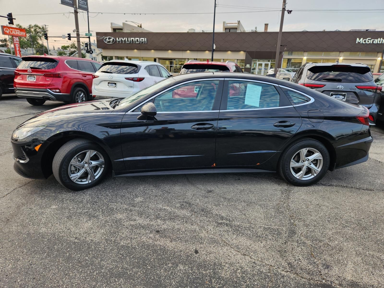 2022 Hyundai Sonata SE 4