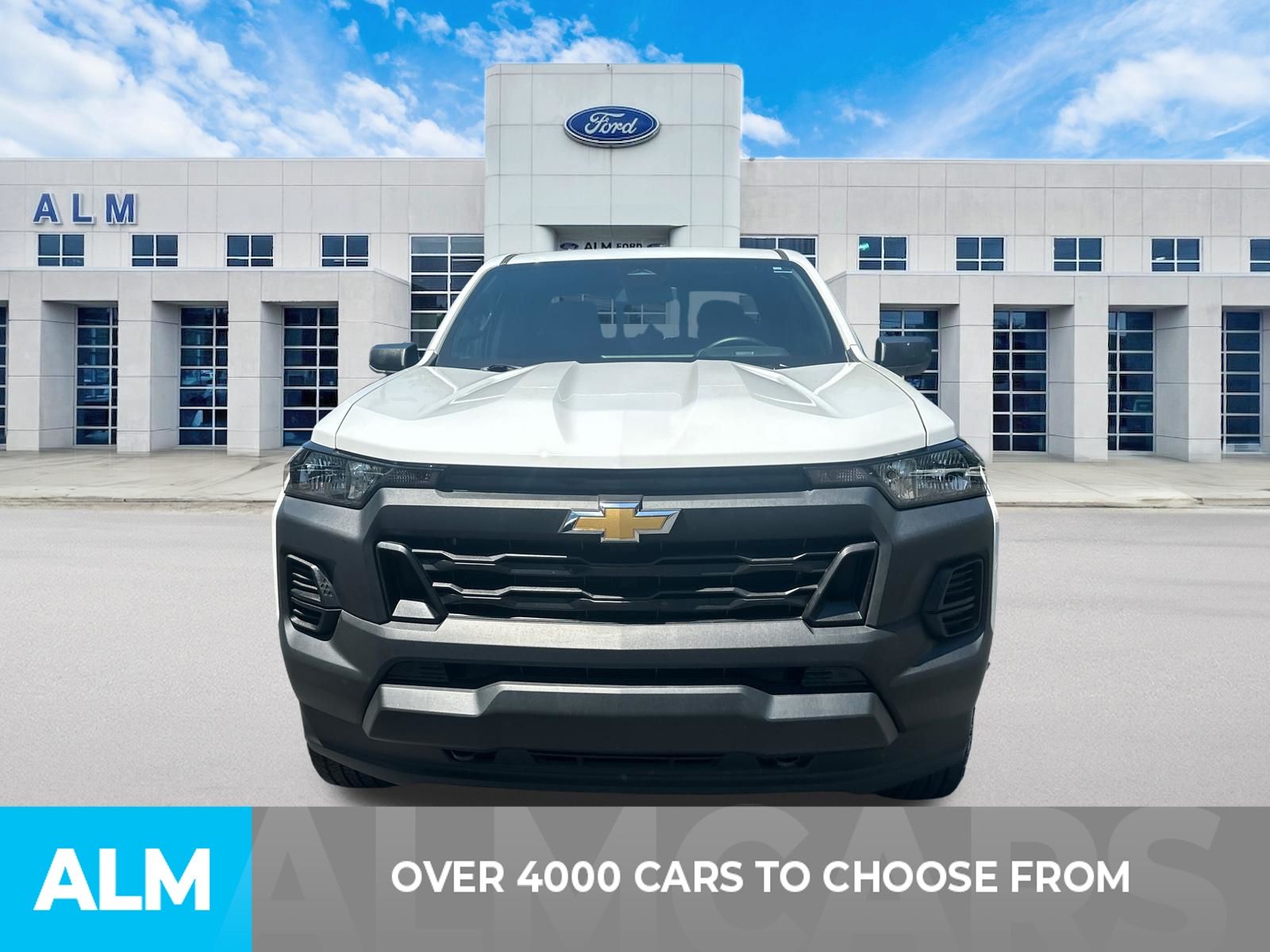 Certified Used 2025 Summit White Chevrolet Work Truck image 2