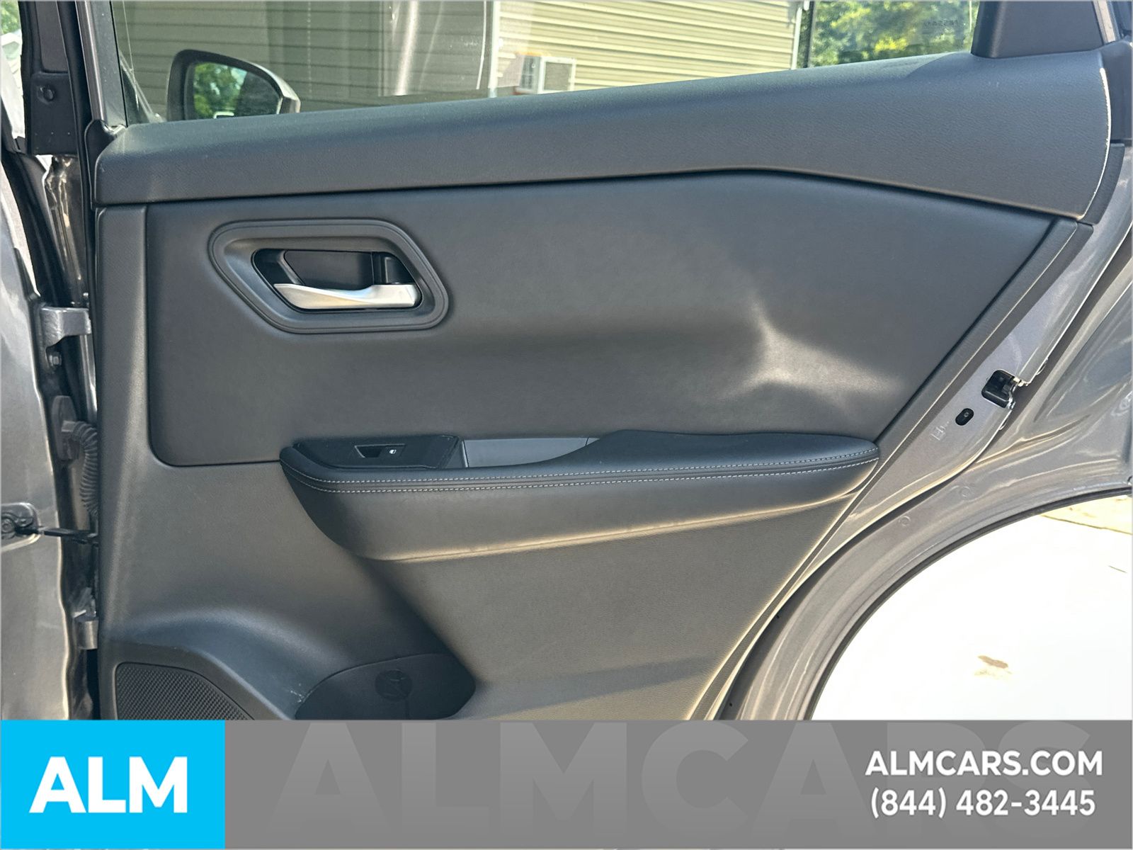 Used 2025 Gray Nissan SV image 34