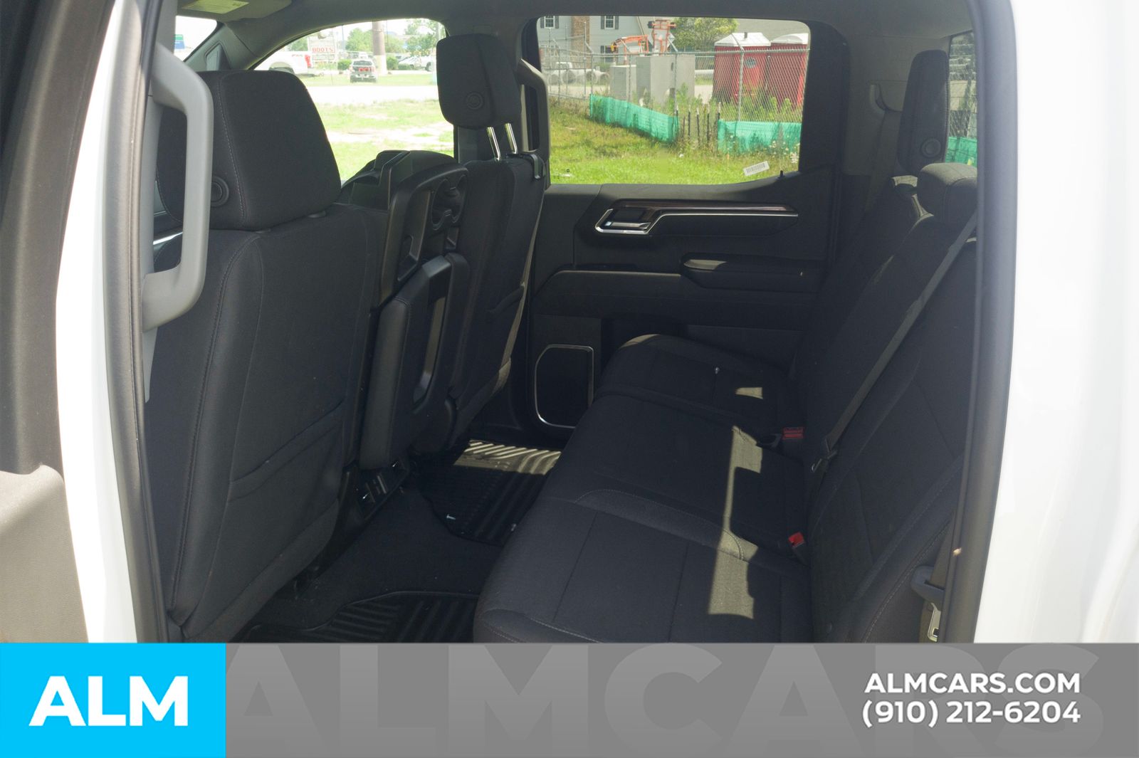 Used 2026 Summit White Chevrolet LT image 18